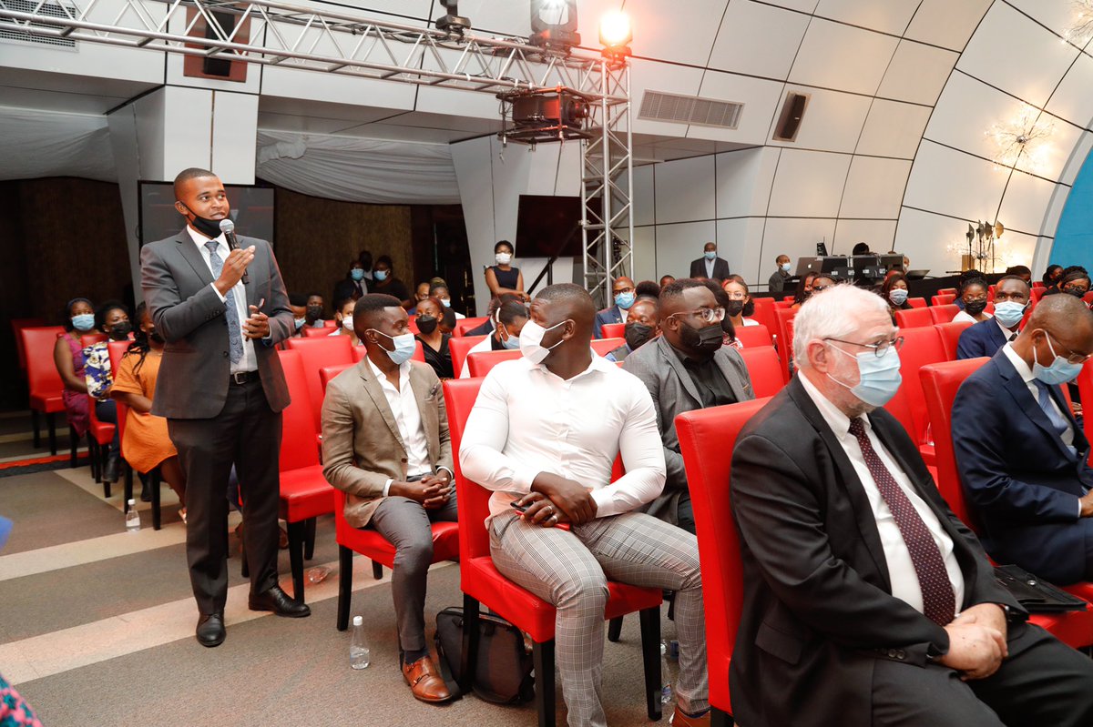 NamPresidency's tweet photo. Presidential Youth Engagement : H.E. Dr @hagegeingob hosted a Youth Engagement Session for the Namibian youth, discussing issues affecting the Namibian youth and the government youth upliftment plans.
#HPPII https://t.co/yEx65n1tYL