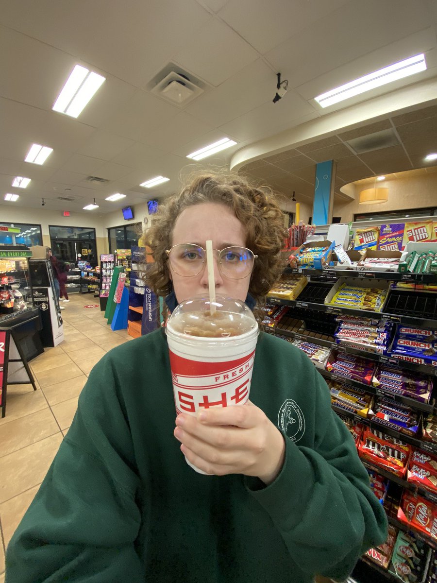 _jamisonny_'s tweet photo. #bethesanta @sheetz https://t.co/ndrk18zpaD