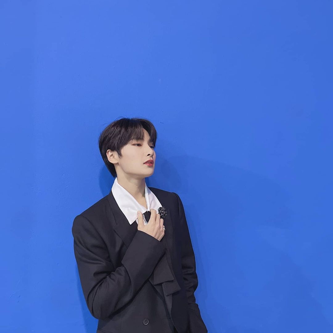 StrayKidsGlobal's tweet photo. [211203 IG UPDATE] 1/3

Trans:
"Thank you very very much for the daesang, STAY💕💕
#StrayKids #STAY #INstagram #🦊"

🔗: https://t.co/Moig4V4suy

#SKZ_1stDAAAESANG
#스키즈_올해의퍼포먼스상_축하해

@Stray_Kids #스트레이키즈 #スキズ https://t.co/7O7ebwykm1