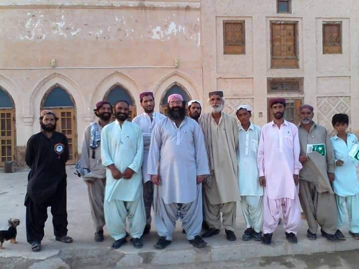 Muhammadjanbug5's tweet image. #ڈیرہ بگٹی کے علاقے سوئی میں میونسپل کمیٹی کی کرپشن گہرام صاحب اپ کا عوام سے کیا ہوا وعدہ بلوچ کا وعدہ ایک ہوتا ہے اپ پچلھے تین.  وعدہ خلافی اخر  ۔
#CorruptLocalGovtDerabugti 
#CorruptLocalGovtDerabugti 
@DCderabugti 
@ZiaKhanqta 
@Groupquetta 
@BugtiGohram