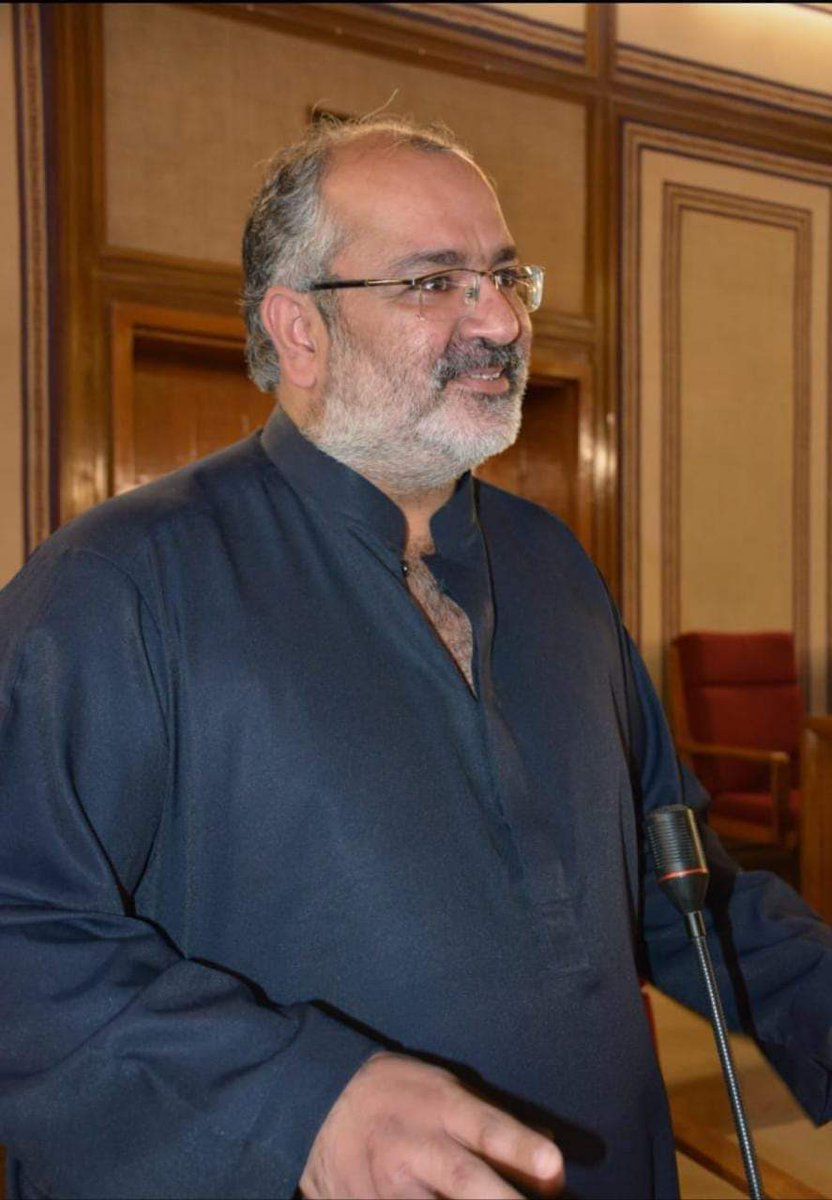 Muhammadjanbug5's tweet image. ایم پی اے گہرام صاحب سوئی پر نظرے کرم کرو سوئی عوام کا اپ پر بہت قرض ہے لیکن اج بڑے افسوس سے لکھنا پڑتاہے کہ سو ئی کو لوٹنے والوں کے رحم و کرم پر چھوڑدی۔
#CorruptLocalGovtDerabugti 
#CorruptLocalGovtDerabugti 
@DCderabugti 
@ZiaKhanqta 
@Groupquetta 
@BugtiGohram