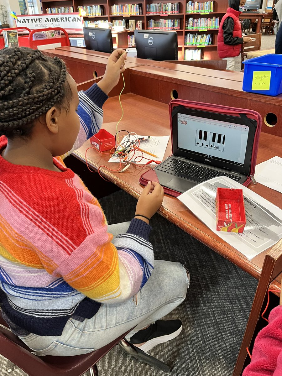 Electrifying Makerspaces in the <a href="/DraperPatriots/">Draper Intermediate</a> Library! Snap Circuits, Ozobots, Hot Wheel Races, and Penny Pianos with Makey Makey. <a href="/WISDLibraries/">Wylie ISD Library Media Services</a>