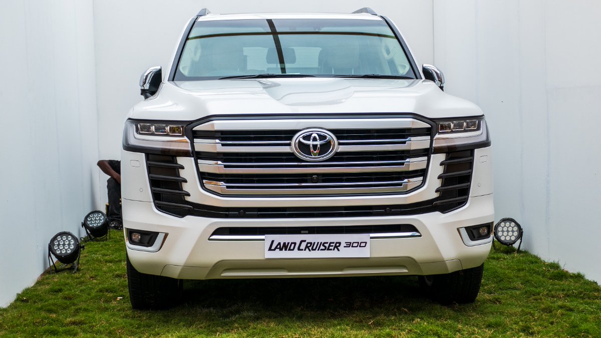 ibkonto's tweet image. Yes. 

The new Land Cruiser 300 builds on a 70 - year legendary off-road performance now powered by a twin V6 engine. 
#NamesHavePower
#ToyotaKenyaExperience 
#MasterOfAfrica