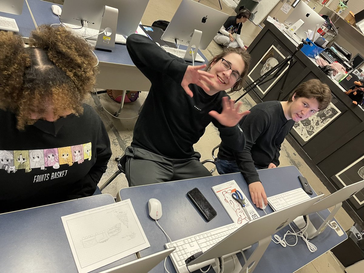 D.A.D III Students are working on building life size Stop Motion Animation Gingerbread Houses. Excited for this Intro into the Animation world for them! <a href="/CteSiegel/">Siegel Career and Technical Education</a> #IntroToStopMotion #P2BASS
