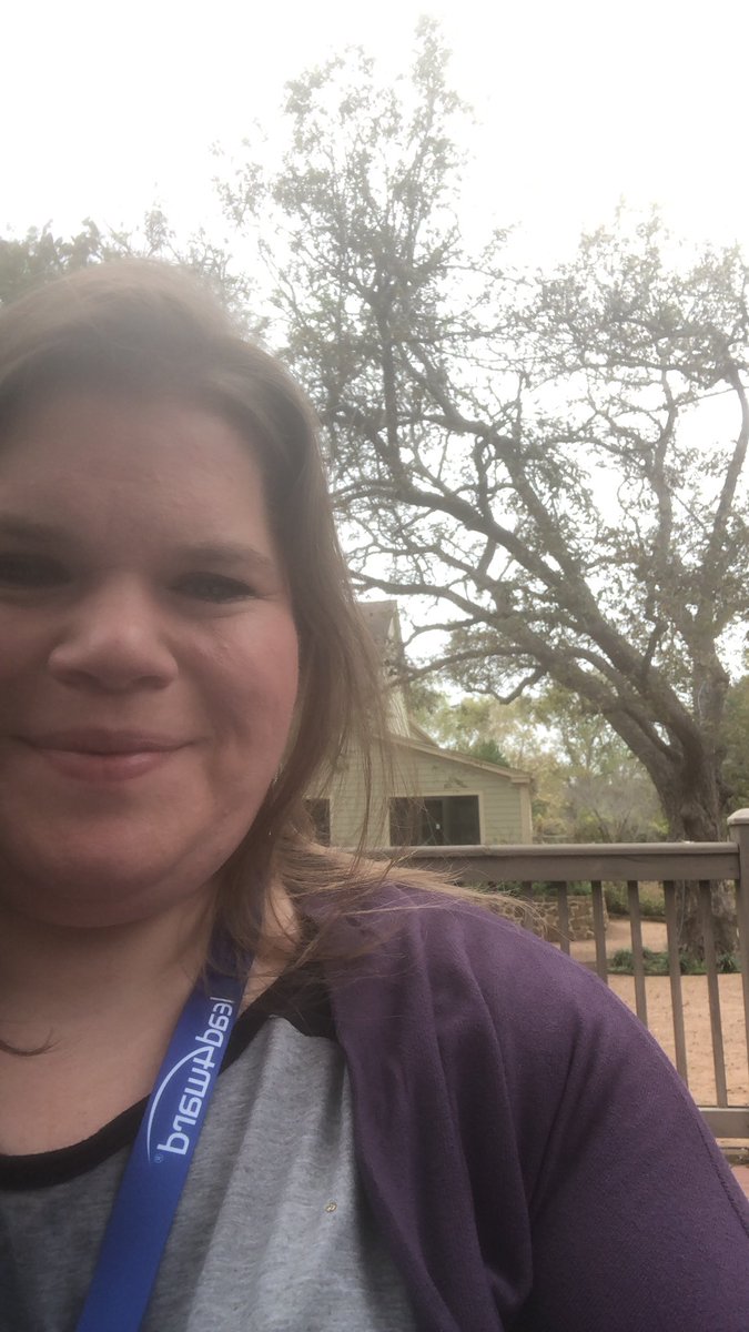 AmandaLewis0137's tweet photo. Learning outside. Such a beautiful day. Low effort book studies. @lead4ward  #think2021 #dareya https://t.co/frpshTcfh5
