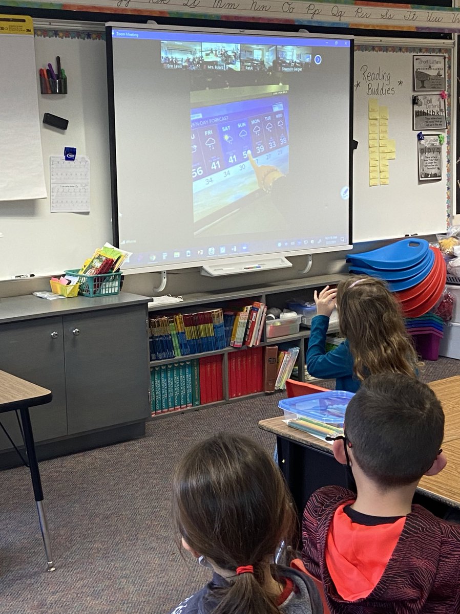 timmonslewis's tweet photo. How lucky are we?!  All second graders at Timmons had the opportunity to connect with meteorologist, Katie McGraw, at Channel 5 in Cleveland today!  We learned so much!  Thank you, Katie. @KatieMcGrawx  @KenstonTES #kenstoninspired https://t.co/mnnCN9rb2J