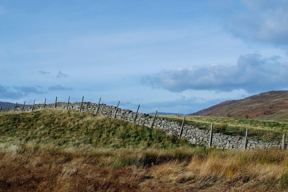 TheDrystoneCo's tweet photo. Dry stone wall in Amulree, Perthshire. https://t.co/p6x50SR5Sb