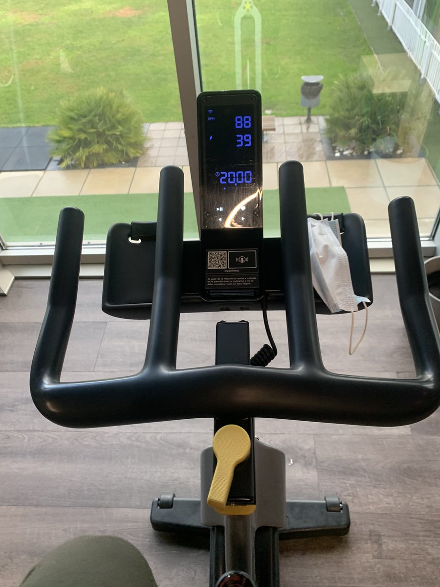 patritojar's tweet photo. Diciembre seguimos entrenando 🔥 https://t.co/3WgRswta3n