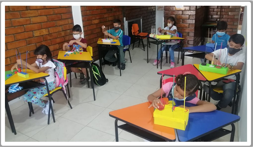 Escuela_Nueva's tweet photo. Estudiantes de los #CírculosDeAprendizajeENA de Cúcuta continúan su proceso de aprendizaje de forma presencial, guardando protocolos de bioseguridad // Children from the #ENLearningCircles of Cucuta continue their learning process in the classroom, following biosafety protocols https://t.co/6rKVKzYGeG