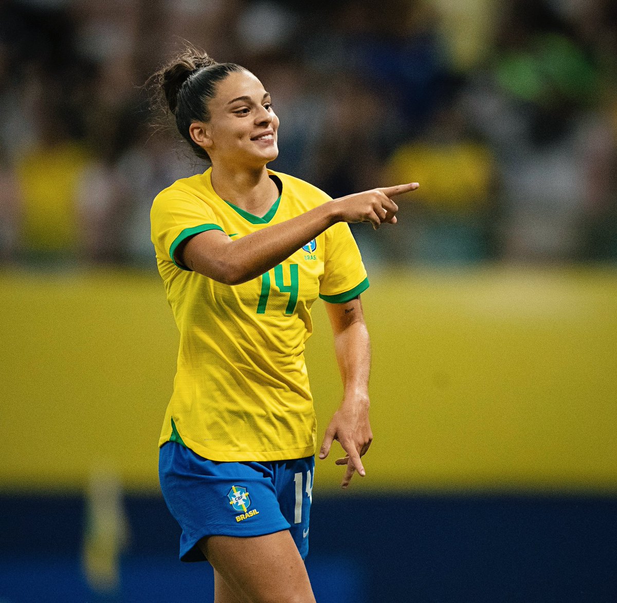 GioGarbelini's tweet photo. Minha seleção 💛💚 https://t.co/Aeu4hfUScJ