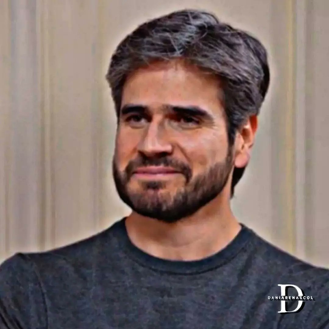 DaniArenasCol's tweet photo. #FelizJueves #Fotocapturas 📸
#2Parte #MejoresMomentos #Alberto 🧔🏻👕💙🧔🏻 #SOSMeEstoyEnamorando
🆘️💘 #Capitulo63 🎬6️⃣3️⃣
#ConLasEstrellas 📺✨ #TelevisaTelenovelas #Mex
#Danicaritas 😍🤤❤ #DanielArenas 😘💋🥰🤩
@DanArenas
#Bitcoin https://t.co/pkNcBfe8xp