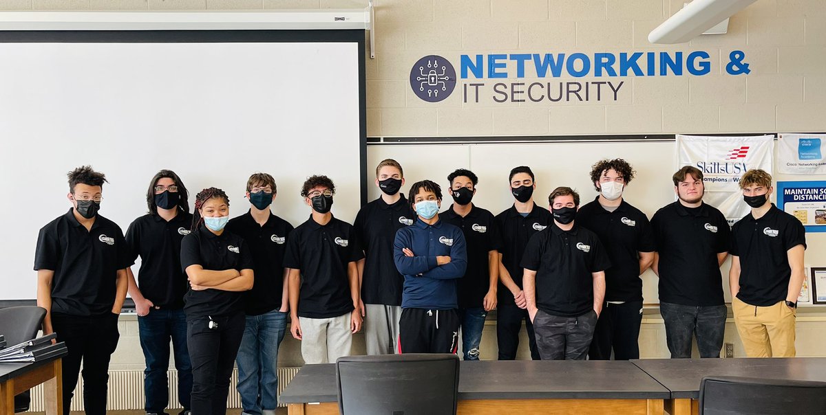 Lucy Ott tweet media