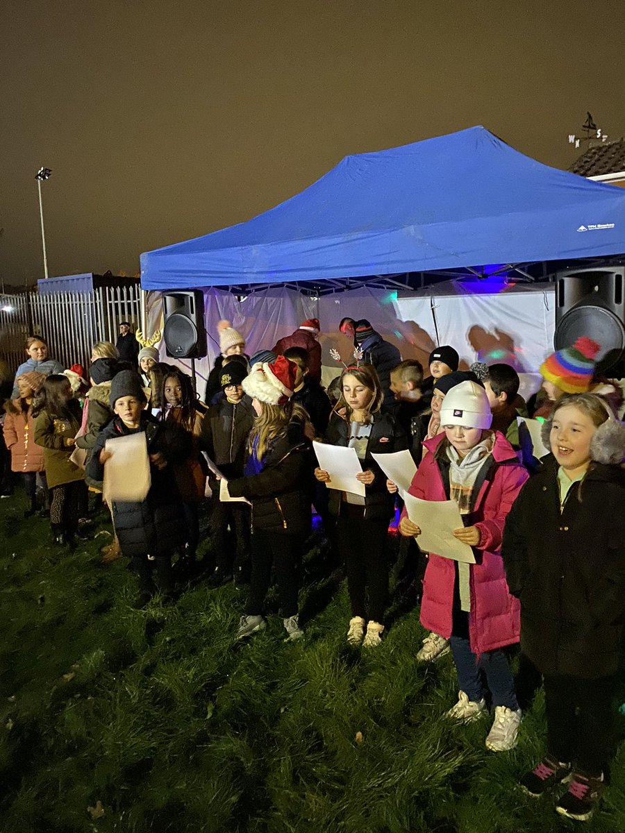 So delighted to be invited to the Community Christmas Light Switch On Event this evening. Our pupils enjoyed singing and all the fun events!  Thank you to everyone involved #Belvoir#community