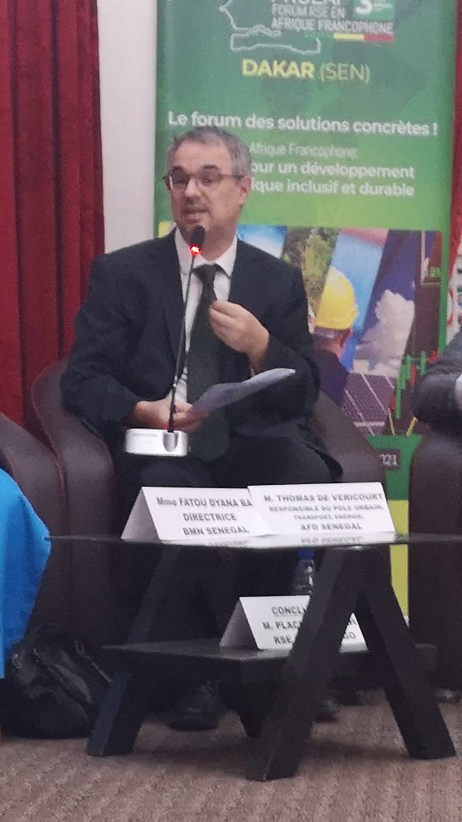 Morgane_Lassaux's tweet photo. Thomas de Vericourt présente les engagements de l'#AFD Sénégal en matière de RSE et d'#ODD @AFD_France @RSEetPED #3FRSEAF https://t.co/asMXmELruo
