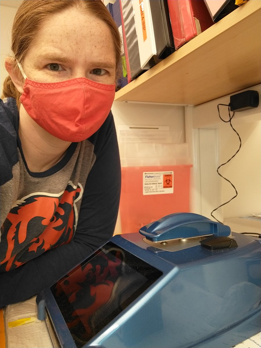 dblhelix13's tweet photo. Hanging out with the lab's trusty @DeNovix DS-11 https://t.co/0biSs2Z6D2