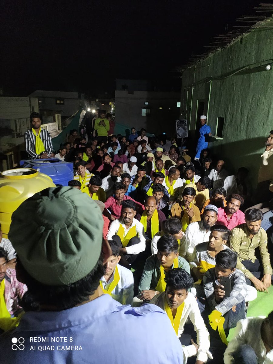 irfanSayyedMIM's tweet photo. मतंग समाज के नौजोवानो ने @aimim_national मे शमुलियत की।
#JoinMIM https://t.co/yoGf9QI15h