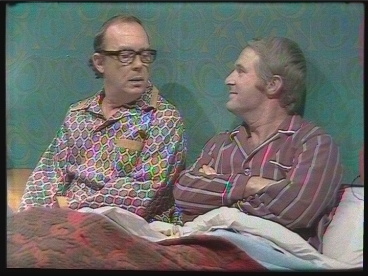 RichardTRussell's tweet image. Stages in the Morecambe & Wise Colour Recovery process: (1) B&W film scan, after undistortion, (2) residual x-distortion contour map, (3) quadrant map, (4) final colour picture. Fortunately @CrocmanSnappy was able to remove the terrible cross-colour on Eric's pyjamas! #bbcbasic