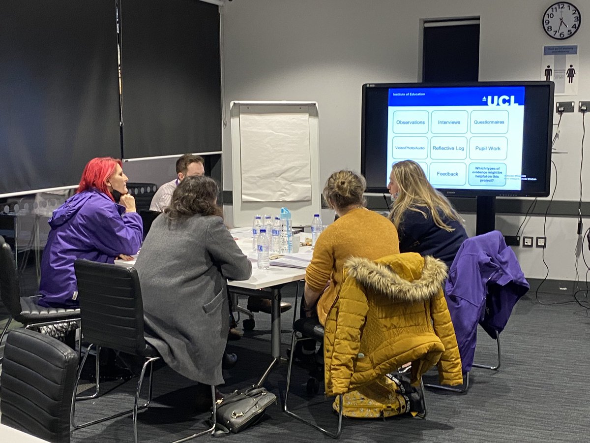 TSHBerkshire's tweet photo. Such a good afternoon - not part of our official TSH delivery but great to be working with #Slough schools. #RQTs now planning how they are going to put their learning into action in their classrooms and what evidence they will collect. https://t.co/0MszsLcM4M