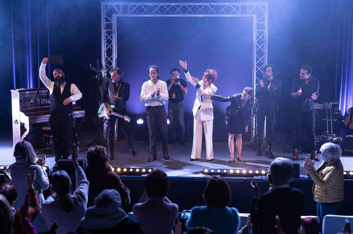Grand moment de bonheur pour nos #Seniors06 qui ont pu assister en avant-première, dans le cadre du programme  « Seniors en action ! » à la comédie musicale « Roxane », adaptation de la pièce d’Edmond Rostand « Cyrano de Bergerac ». #Culture06 #AlpesMaritimes <a href="/DirectoTwitt/">Directo Prod</a>