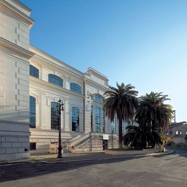 Vuoi esplorare il Museo della #CentraleMontemartini comodamente da casa? Naviga all’interno delle diverse sezioni del museo, leggi la descrizione delle singole sale e scopri di più sulle opere più notevoli. Clicca qui: bit.ly/3FGXWFk