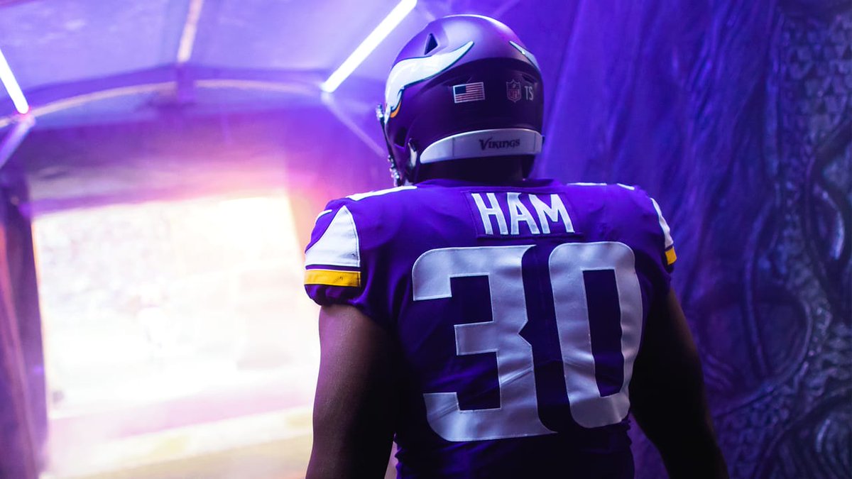 VikingNations's tweet photo. RT to help send our fullback to the Pro Bowl! 🔨🔨🔨

#ProBowlVote @cjham28 https://t.co/nuW0T50nbx