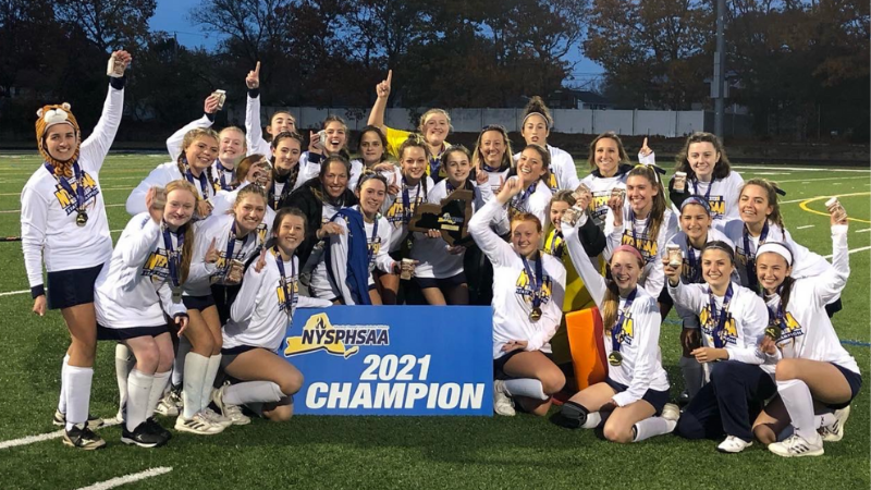 SectXISuffolk's tweet photo. .@NPTTigerSports field hockey finished the 2021 season ranked No. 19 in the U.S. by Max Field Hockey.

The Tigers are the only program from New York ranked in the top 25.

They finished a perfect 21-0 and won their first NYS Class A title in school history. https://t.co/QwxDfg7PtM