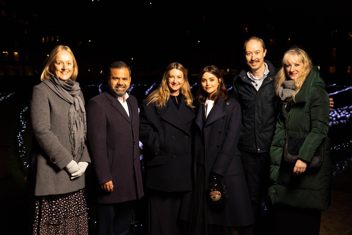 royalmarsden's tweet photo. A huge thank you to Anya and Camilla for their incredible ideas and commitment to @everaftergarden. A huge thank you to Piers, Jayne and @RajeshAgrawal for their brilliant speeches and to @Jenna_Coleman_  Coleman for officially opening the garden. #LetsDoLondon https://t.co/ddMIzKKixR