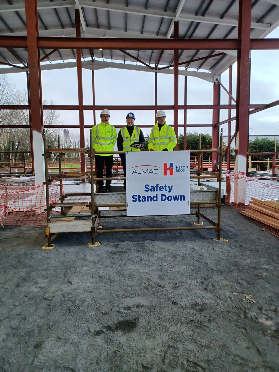 HeronBros's tweet photo. Yesterday, @AlmacGroup and Heron Bros. collaborating on a Pre-Christmas Safety Stand down to show our management committment to the Health and Safety of all our workers. Topics discussed were Mental Health, Working at Height, Dust & Fumes and Noise at Work.
#ProjectSafety https://t.co/aHFsje6vU5