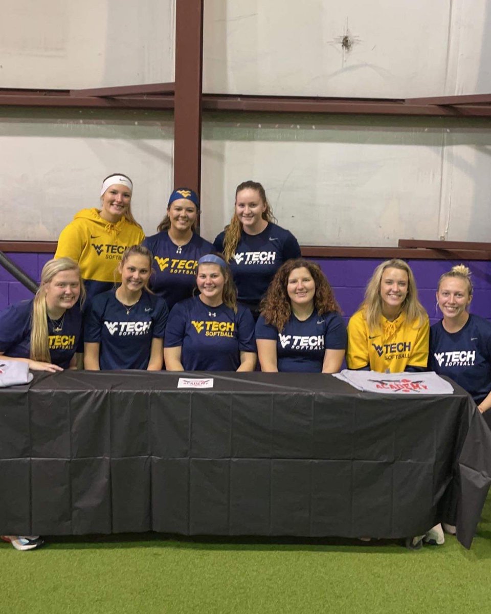 WVUTECHSOFTBALL's tweet photo. We want to Thank @ClubAcademySp1  for having a few GoldenBear Softball players present for their grand opening! We look forward to running a few camps here! https://t.co/z6jCWpaZ8N