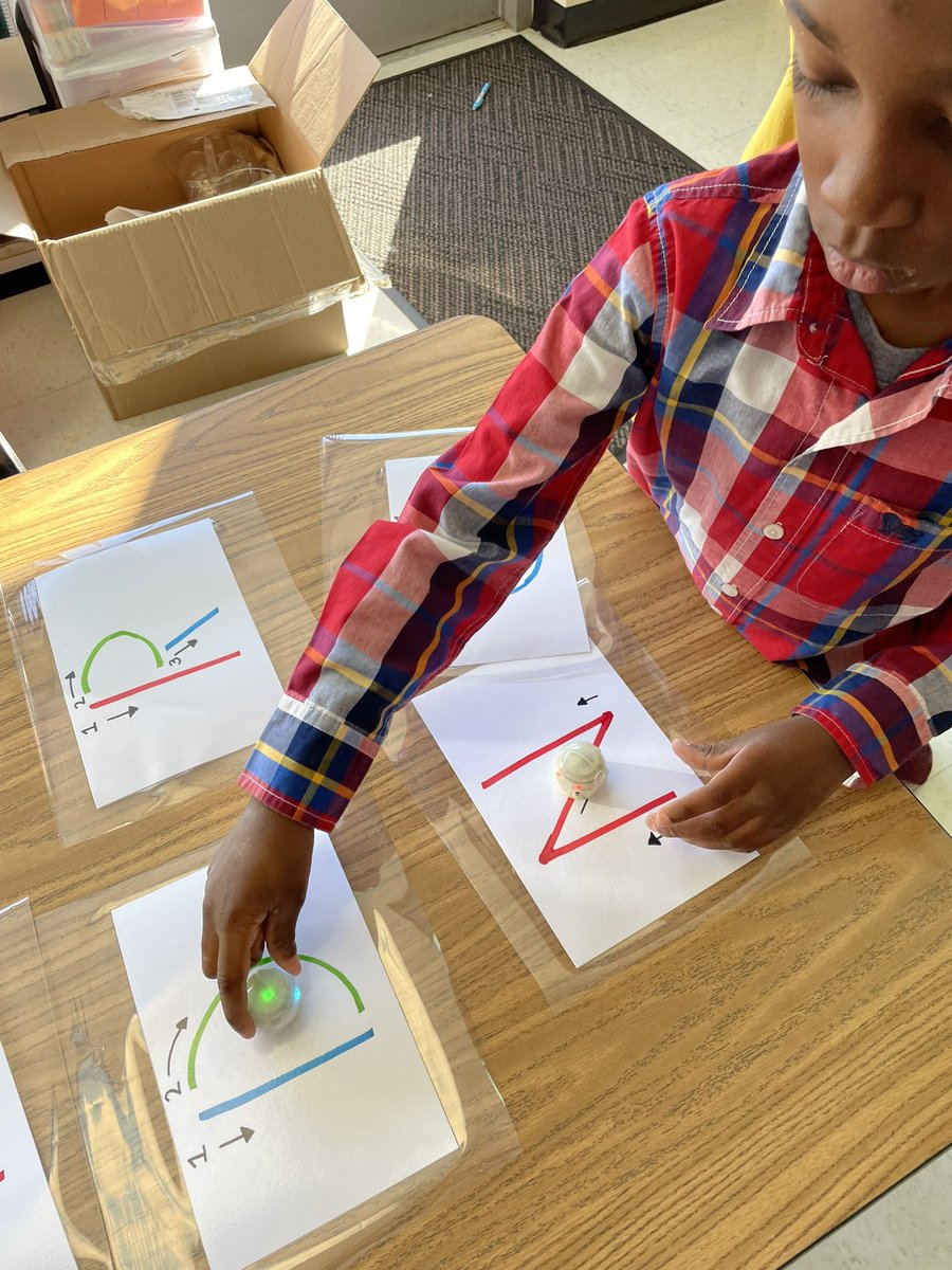 Mrs_EDarnell's tweet photo. So excited to see this kiddo and the rest of his class working with the @Ozobot and learning letter formation! @DrHarperA5 @a5disteam #A5EDventure #TechinSped https://t.co/DiZ1laZDy4