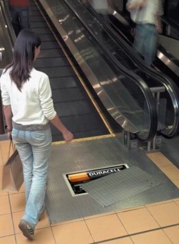 merakethink's tweet photo. Duracell en todas partes… no hay pila que dure más tiempo. 

¿Cuál de estas ideas es la que más te gusta?

#Merakethink #Marketing #StreetMarketing #Duracell https://t.co/1HM2loGCEH