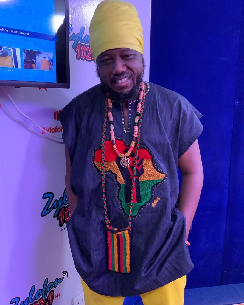 SELAH  King  Bless and doing ah gud  work for jah <a href="/Blakkrasta/">BLAKK RASTA</a>  #Taxidriveshow #AfricanHistoryClass  <a href="/BlakkLionDeGen/">FreeDaStreets</a> <a href="/zylofon1021fm/">ZYLOFON FM</a>  <a href="/KingLagazee/">King Lagazee (7 Star Gen) 🇬🇭</a> <a href="/ElormBeenie/">Elorm Beenie</a> <a href="/daavibawonda/">𝓖ϐєƚο𝐫 𝓡αѕτα #𝔻𝕒𝕒𝕧𝕚𝔹𝕒</a>