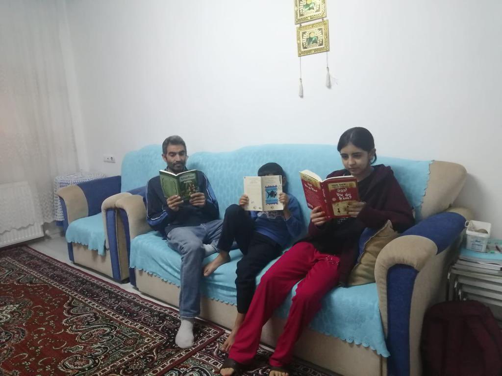 Tutluk Anadolu Lisesi (@tutlukanadolu) on Twitter photo Ben Okuyorum, Gaziantep Okuyor Projesi kapsamında, kitap okuma etkinliğimiz devam ediyor.
#benokuyorumgaziantepokuyor <a href="/sahinbeymem/">Şahinbey İlçe Milli Eğitim Müdürlüğü 🇹🇷</a> <a href="/SahinbeyK27/">Şahinbey Kaymakamlığı</a> <a href="/erdalkilinc27/">Dr.Erdal KILINÇ</a> <a href="/cengizmete/">Cengiz Mete</a> <a href="/gul_davut/">Davut GÜL</a> Ben Okuyorum, Gaziantep Okuyor Projesi kapsamında, kitap okuma etkinliğimiz devam ediyor.
#benokuyorumgaziantepokuyor <a href="/sahinbeymem/">Şahinbey İlçe Milli Eğitim Müdürlüğü 🇹🇷</a> <a href="/SahinbeyK27/">Şahinbey Kaymakamlığı</a> <a href="/erdalkilinc27/">Dr.Erdal KILINÇ</a> <a href="/cengizmete/">Cengiz Mete</a> <a href="/gul_davut/">Davut GÜL</a>