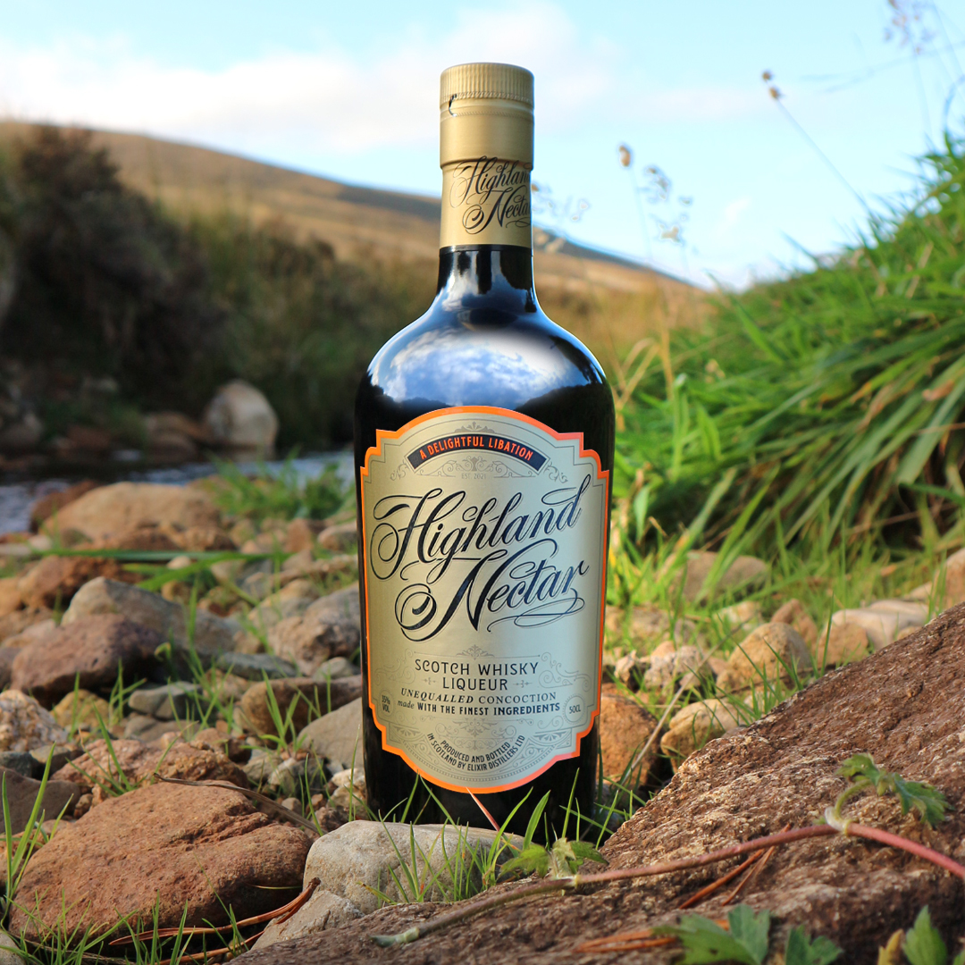 ElixirDistiller's tweet image. Our new whisky liqueur, Highland Nectar, has now launched.
This liqueur is a beautiful marriage of Scotch whisky with infusions of bitter orange, star anise, nutmeg, vanilla, ginger &amp;amp; cinnamon.
Enquire at your local purveyor of fine spirits and liqueurs.