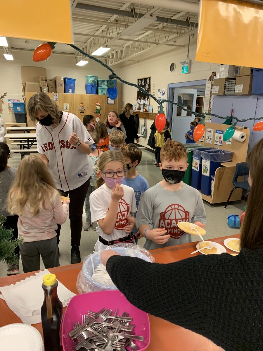 PWES_AVRCE's tweet photo. A special school wide pancake breakfast was enjoyed today. A special thank you to the Balcom Family for providing all the food and cooking all the pancakes. Students and staff were so appreciative! 🥞😋❤️#weloveourschoolfamilies @AVRCE_NS https://t.co/tBCix178on