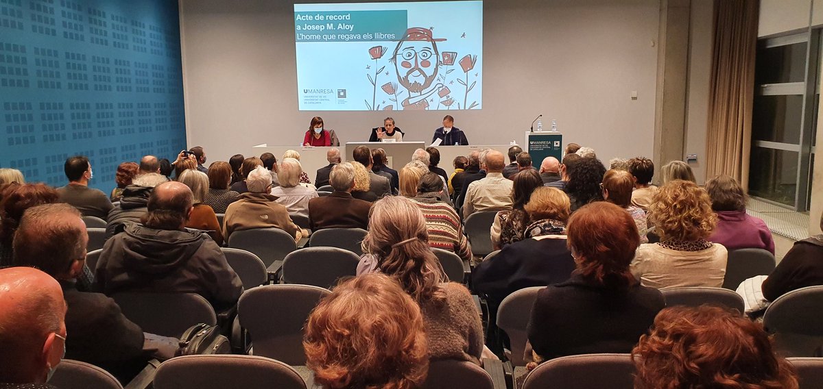 UManresa's tweet photo. Acollim l'homenatge a Josep M. Aloy. Ple a la sala d'actes de la FUB2 per recordar-lo. Profund agraïment a la família pel seu regal: el fons de literatura infantil i juvenil, 8.000 títols, que seran consultables al nou Centre de Documentació de la FUB4 https://t.co/Lmhs2bTEiw