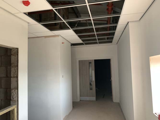 We are now on the final phase of works for this scheme.  We are currently fitting out the plant room, library, offices, workshop, utility area, WC's, server room etc. to name a few!

#knightsconstruction #engineering #build #structuralengineering #industrialengineering #fitout