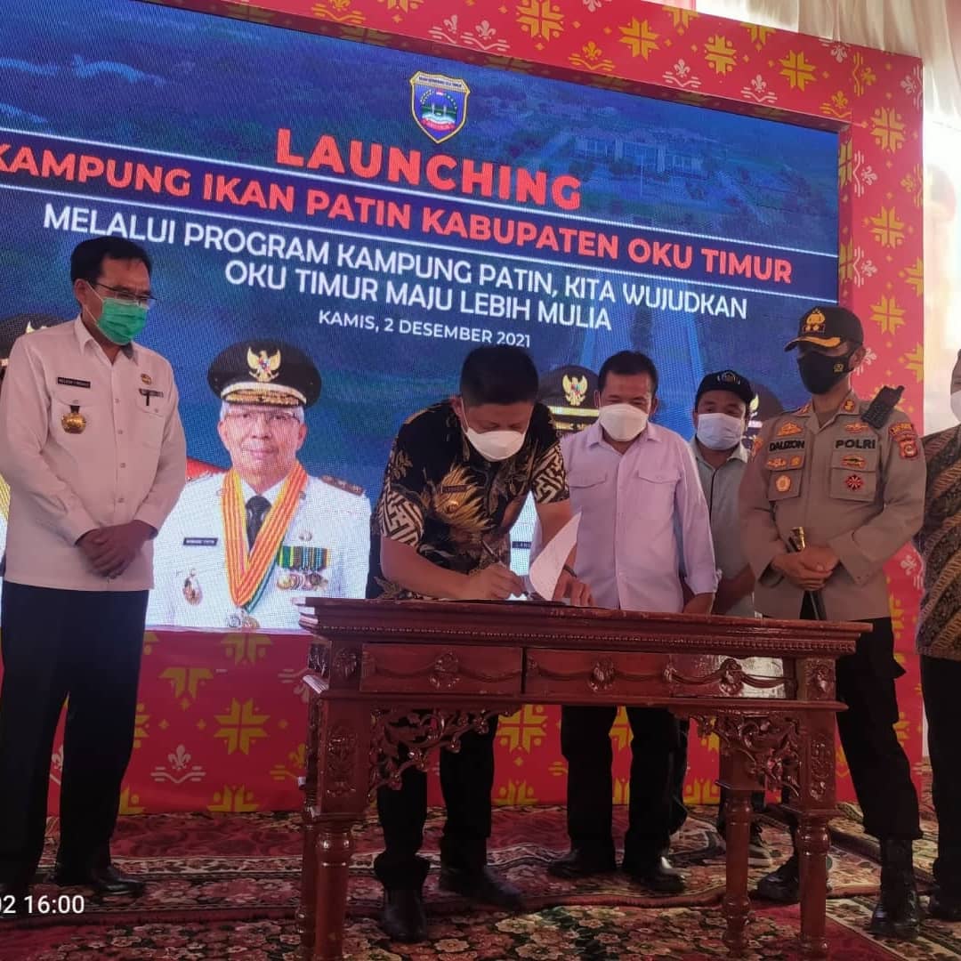 sutisnadedi32's tweet photo. Launching Kampung Ikan Patin Kabupaten OKU Timur oleh Direktorat Jenderal Perikanan Budidaya @BudidayaKKP Kementerian Kelautan dan Perikanan @kkpgoid 
@kibosemeraut @tEacKa_GassaNia @anNika_okut @adinasmanidigm1 @Khoirul__Anam @Desuneti1 @BPBAT_JAMBI https://t.co/tfxPAneWMx