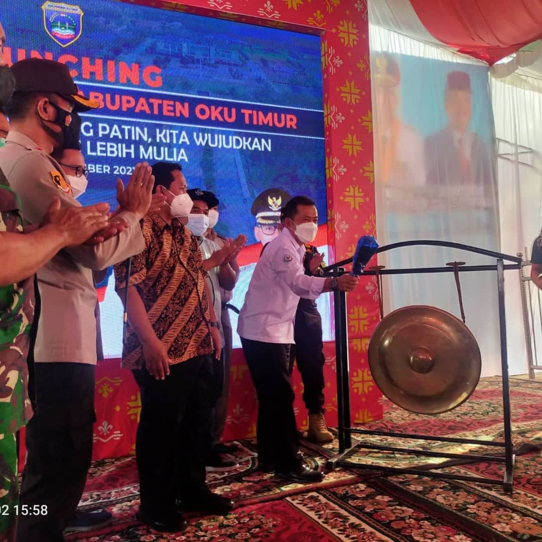 sutisnadedi32's tweet photo. Launching Kampung Ikan Patin Kabupaten OKU Timur oleh Direktorat Jenderal Perikanan Budidaya @BudidayaKKP Kementerian Kelautan dan Perikanan @kkpgoid 
@kibosemeraut @tEacKa_GassaNia @anNika_okut @adinasmanidigm1 @Khoirul__Anam @Desuneti1 @BPBAT_JAMBI https://t.co/tfxPAneWMx