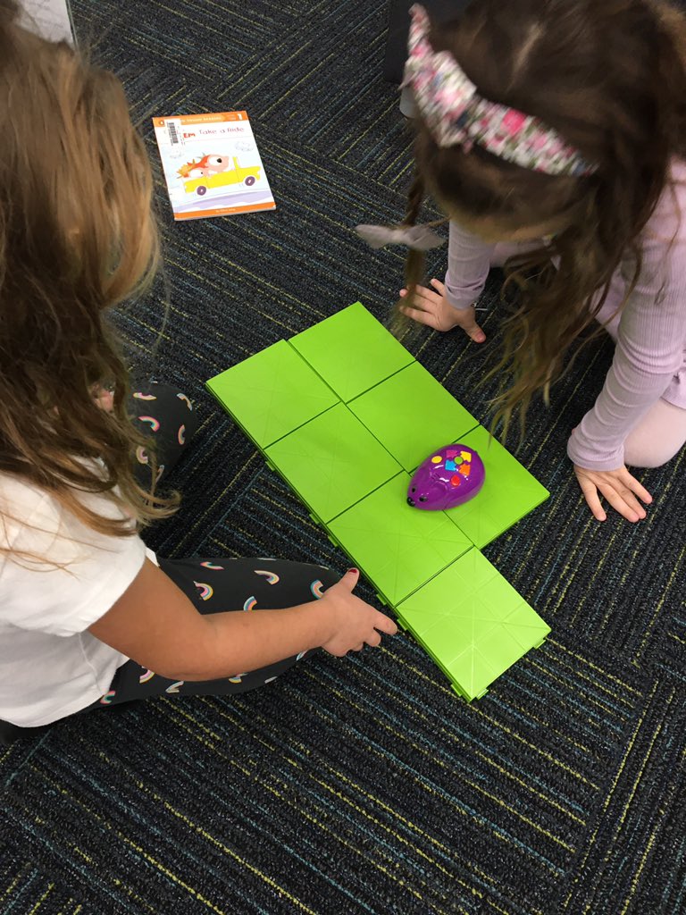 ACELibrarian1's tweet photo. It’s Coding Playground week in the Glenhope Learning Commons. Check out what these Kindergarten coders are exploring! #GHESGators #GCISDLib #GCISDReads #GlenDec21 https://t.co/bGribC35IY