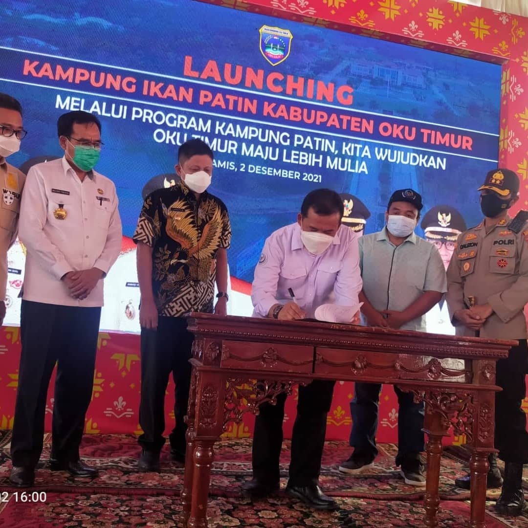 sutisnadedi32's tweet photo. Launching Kampung Ikan Patin Kabupaten OKU Timur oleh Direktorat Jenderal Perikanan Budidaya @BudidayaKKP Kementerian Kelautan dan Perikanan @kkpgoid 
@kibosemeraut @tEacKa_GassaNia @anNika_okut @adinasmanidigm1 @Khoirul__Anam @Desuneti1 @BPBAT_JAMBI https://t.co/tfxPAneWMx