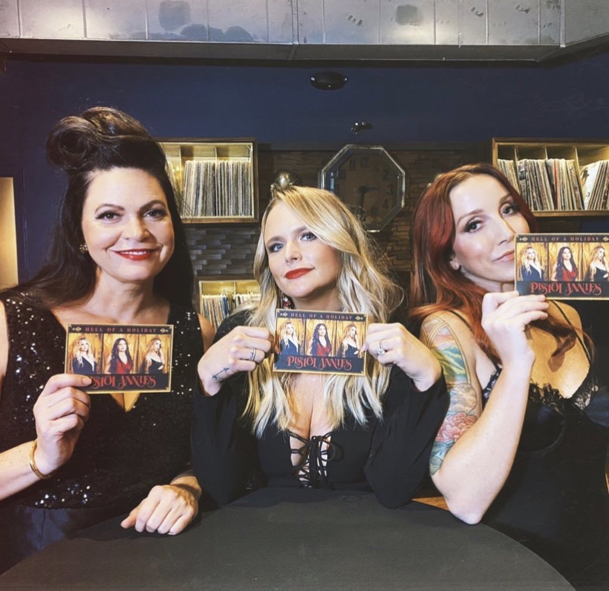 PistolAnnies's tweet photo. We’re sending Christmas cards!!! 
Old school snail mail style. 💌📬🎄
Enter here for one: https://t.co/jDg7KYPSQx https://t.co/zJzJRfO0bz