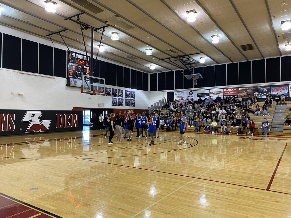 Red Mountain’s first unified basketball game vs Dobson. A well played, hard fought battle between both schools. Great crowd as well.