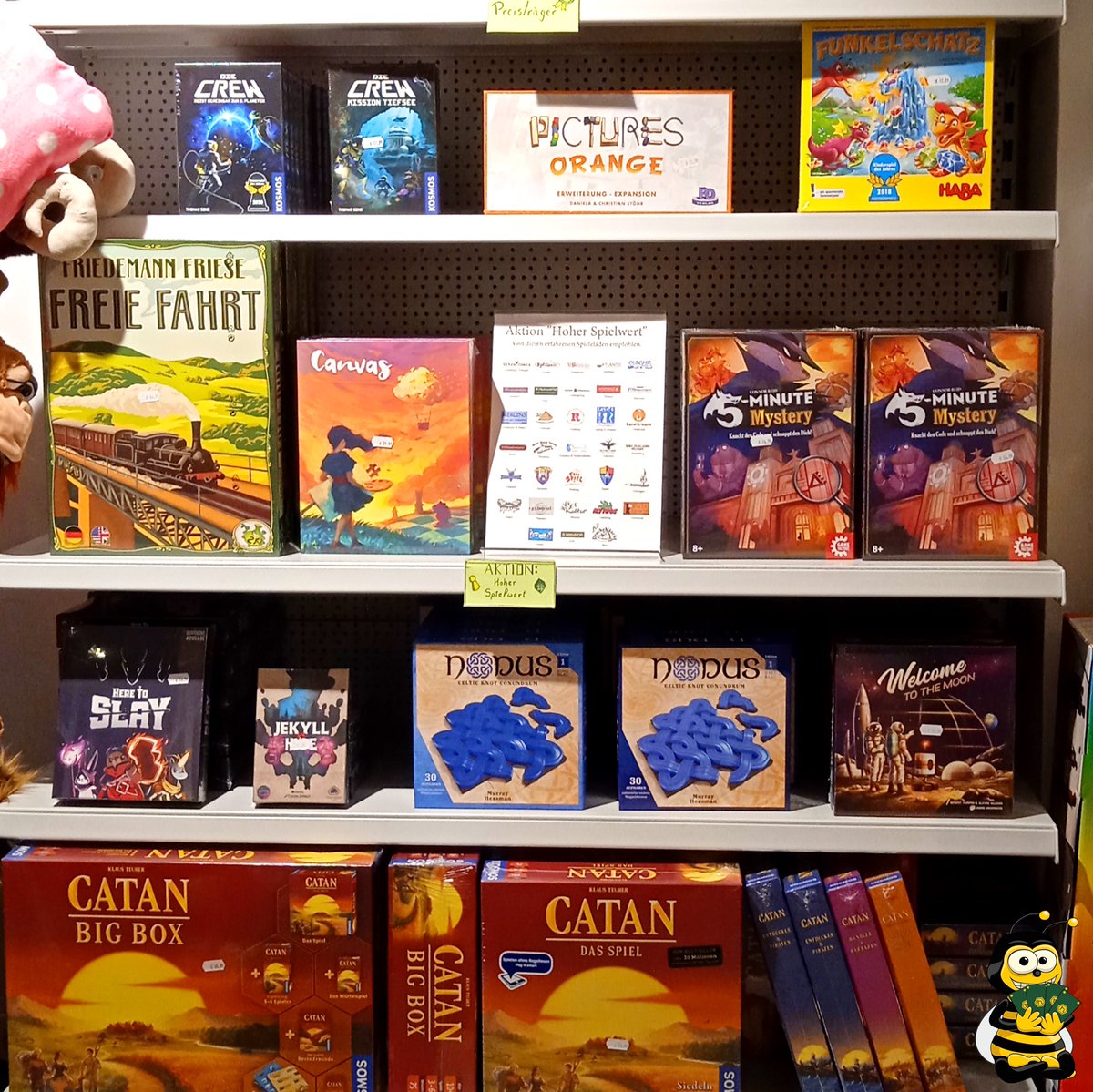 spieldurst's tweet photo. Hier sind die Spiele, die es für Dezember 2021 und Januar 2022 in die Aktion: Hoher Spielwert geschafft haben!

Ab Dezember neu dabei sind:
Flippermania
Glow
Here to Slay
Jekyll vs Hyde

#Spieldurst #AHSW #AktionHoherSpielwert #Brettspiele
———————————————
https://t.co/VeKYrln2j0 https://t.co/MtydCPeW1F