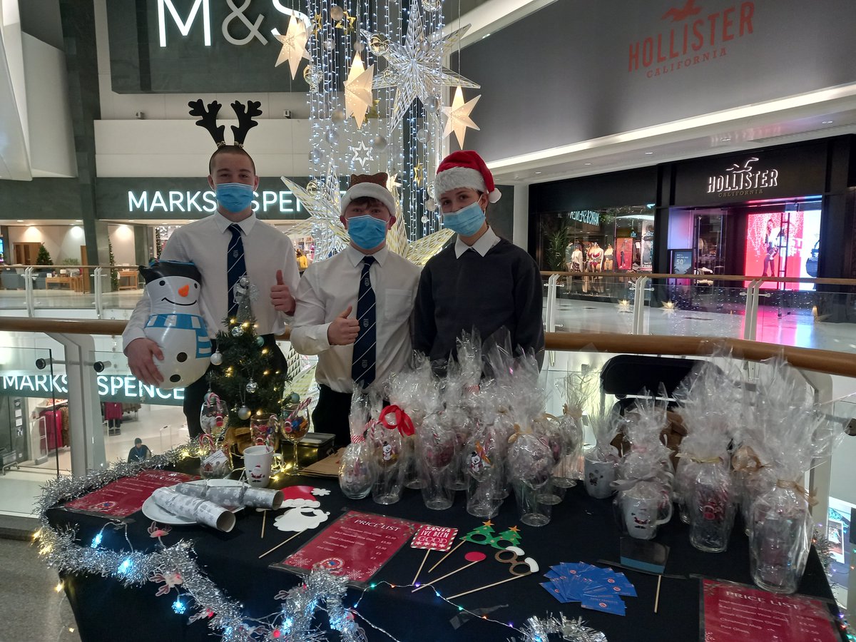 <a href="/parky_products/">Parky products</a> 
and our snowman mascot, Gary, are all set up and ready to sell at Braehead. If you are looking for some Xmas dinnerware stop by their stall. Already going fast! 

<a href="/theparkmains/">Park Mains High</a>