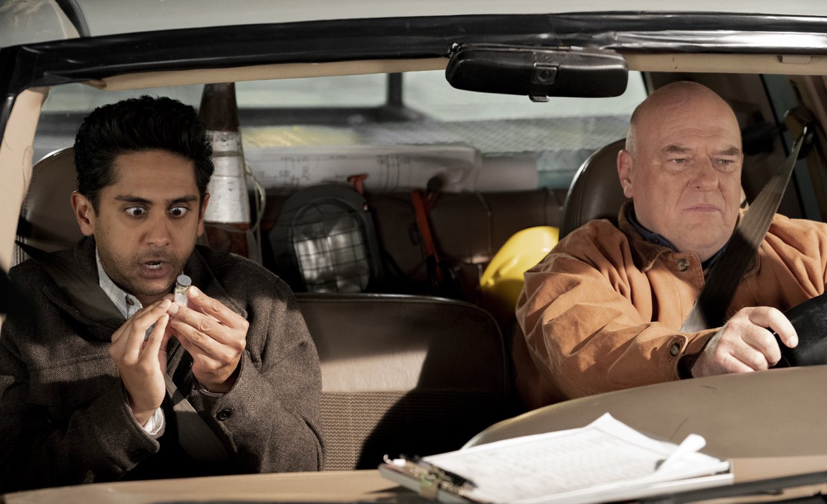 warnerbrostv's tweet photo. Al ➖ wisdom teeth ➕ heavy medication = a hilarious all-new episode of #USofAl tonight at 8:30/7:30c on @CBS! https://t.co/2kBvGwfUjh