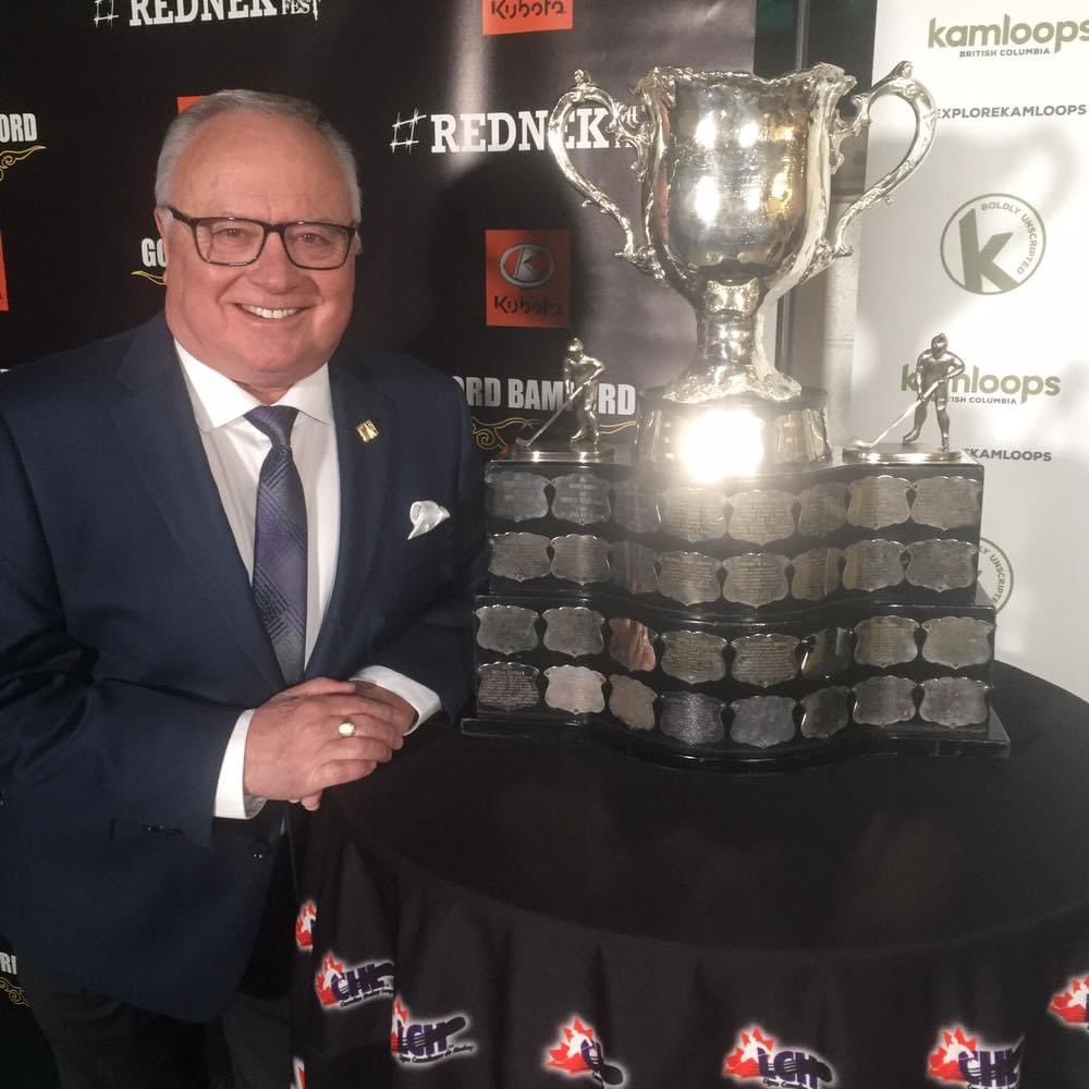 I want to give a shout out to the legendary @EarlCFJCsports who has announced he will retire at the end of Dec. The #Kamloops Sports Hall of Famer has left a lasting mark on the local sports scene. Here’s a guy that’s done it ALL.  All my best and best wishes from <a href="/RadioNLNews/">RadioNLNews</a>