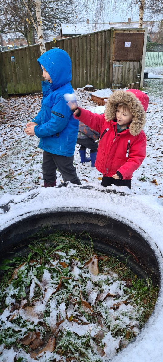 F2wansbeck's tweet photo. It was lots of fun in the snow this morning @WansbeckPrimary  ❄🌨❄🌨 https://t.co/90gydarfaR