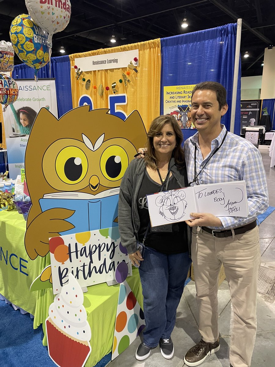 JulieTorguet's tweet photo. @LMBoza FUN with Andrew Toffoli
@FAME2012 @RenLearnUS https://t.co/AB82VJyzc3