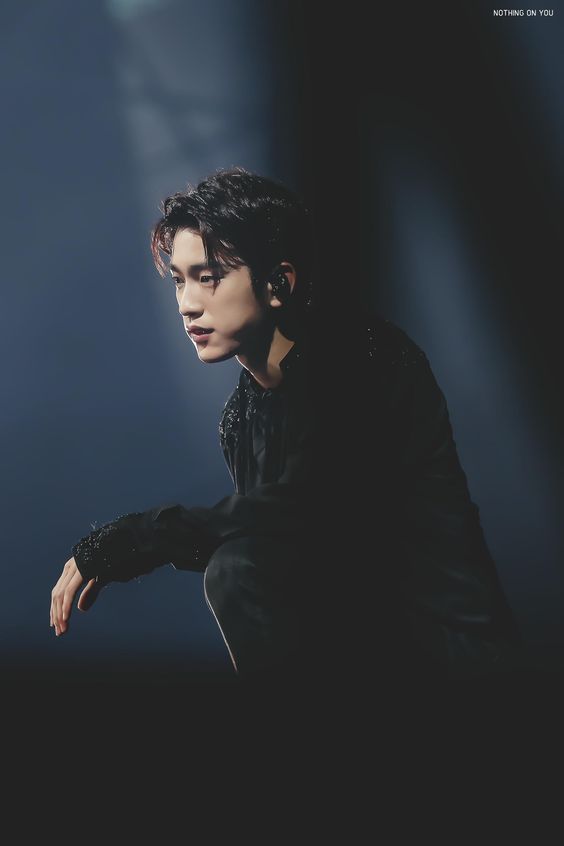 EstherLeft's tweet photo. @natscritora Me pasó como a Macarena, fue aparecer Taecyeon en escena y sentir la necesidad abrumadora de descifrar todos los secretos de este chico. Menudo magnetismo más increíble. ❤
#AUnSegundoDeTi #Indomite https://t.co/woiz2sKVlN